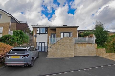 5 bedroom detached house for sale, High Meadows, Greetland, Halifax