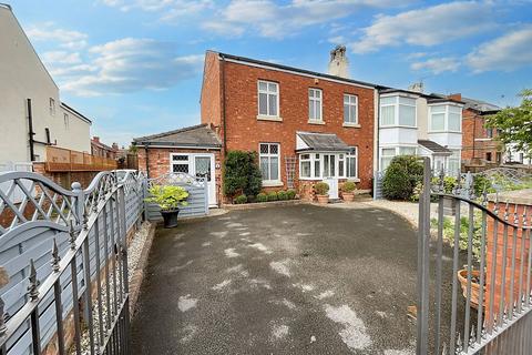 4 bedroom semi-detached house for sale, Claremont Road, Southport PR8