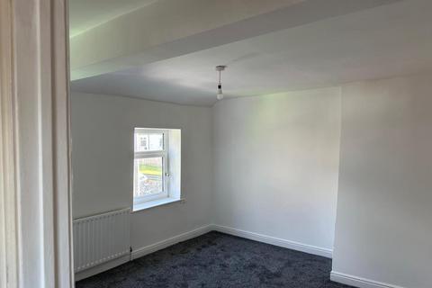 2 bedroom house to rent, Occupation Lane, Pudsey