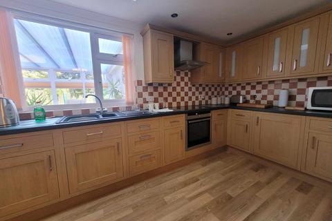 3 bedroom semi-detached house for sale, Mendlesham Road, Cotton IP14