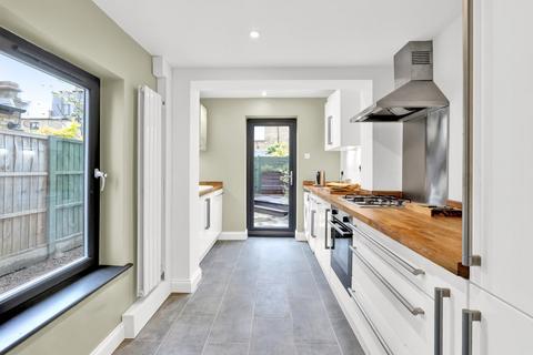 33 Northfield Road, London, W13 9SY
