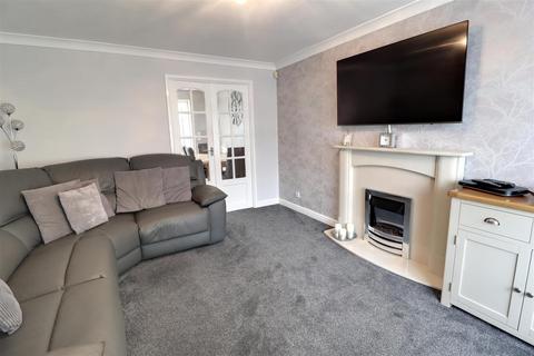 3 bedroom link detached house for sale, Sheringham Drive, Crewe