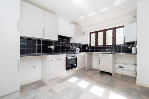 4 bedroom townhouse for sale, Larch Road, London E10