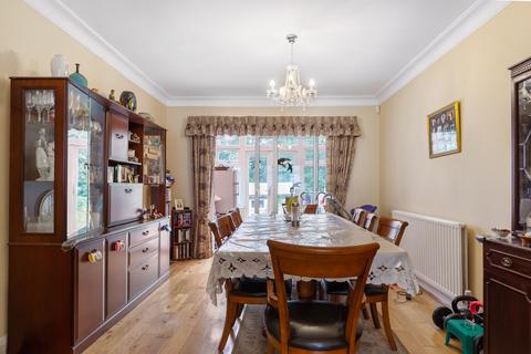 5 bedroom semi-detached house for sale, Brentford TW8