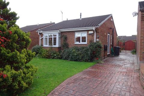 2 bedroom bungalow to rent, Nether Oak Close, Sothall, Sheffield, S20 2PT