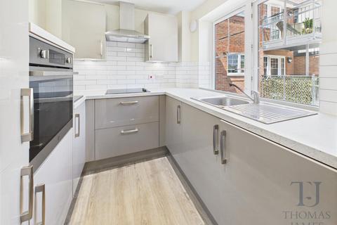 undefined, Manor Park, Ruddington, Nottingham