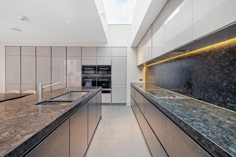 4 bedroom house for sale, Wellington Place, London NW8