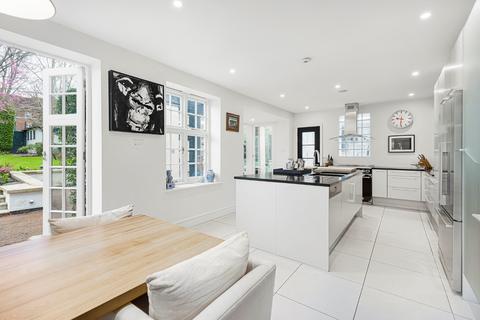 6 bedroom house for sale, Bishops Avenue, London N2