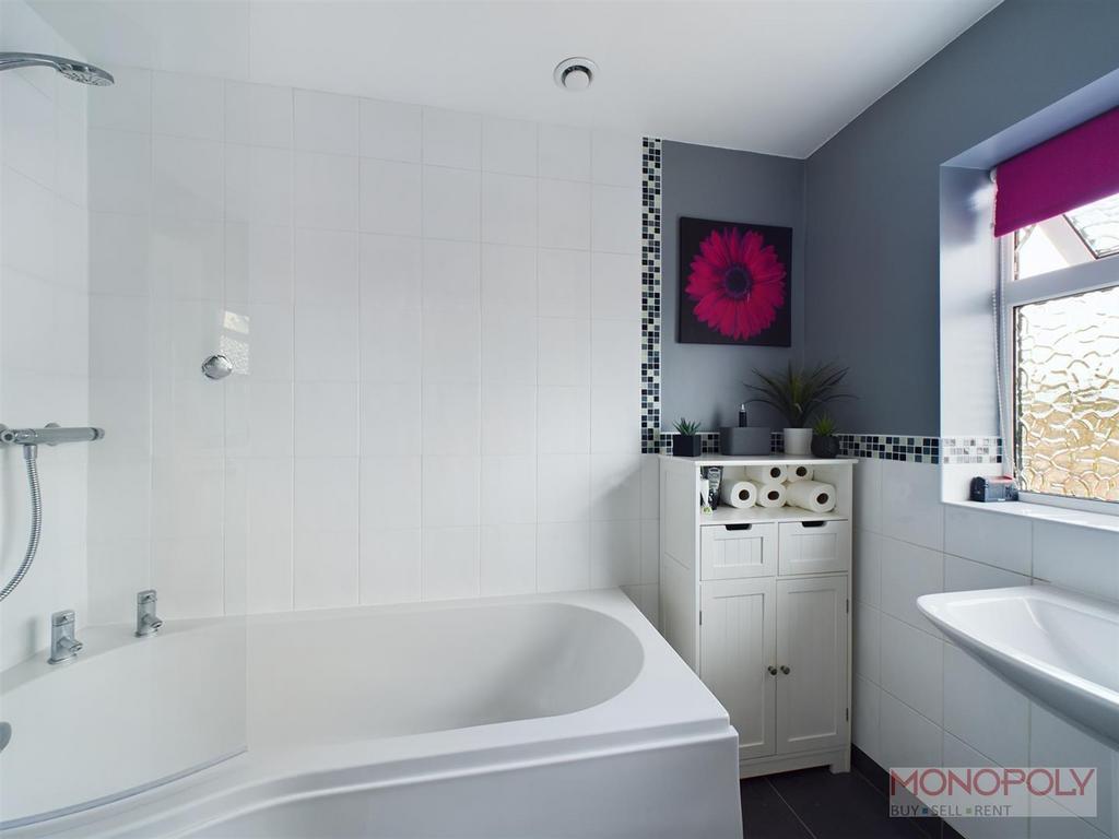 Family bathroom