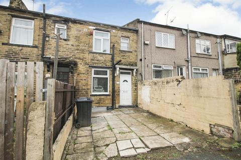 15 Junction Row, Bradford, BD2 4JZ