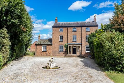 7 bedroom detached house for sale, Elford Road Tamworth, Staffordshire, B79 9BH