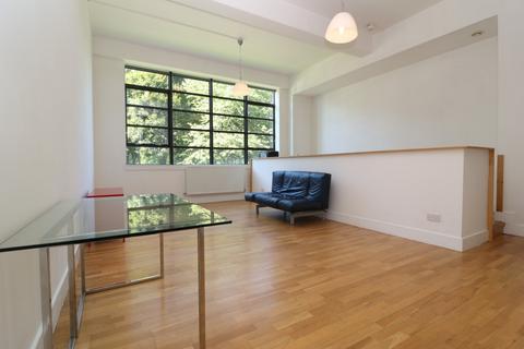 undefined, Templeton Court, Glasgow, City Of Glasgow, G40