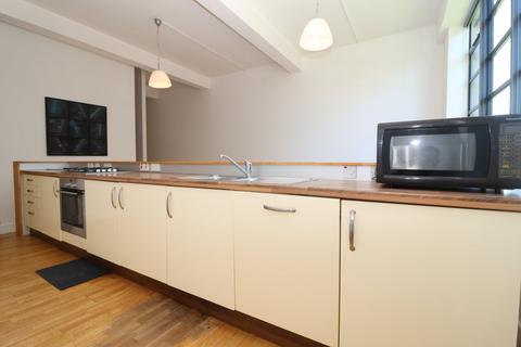 undefined, Templeton Court, Glasgow, City Of Glasgow, G40