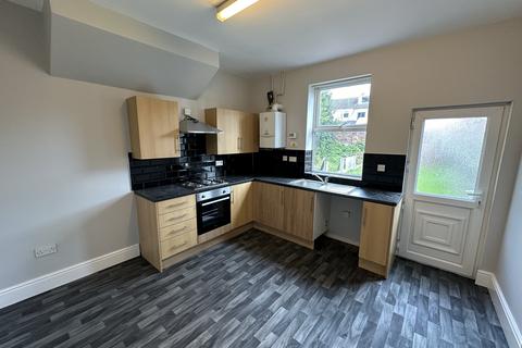 2 bedroom terraced house to rent, Queen Street, Clifton, Rotherham S65