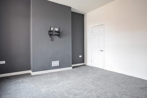 3 bedroom terraced house to rent, Meredith Street, Crewe CW1
