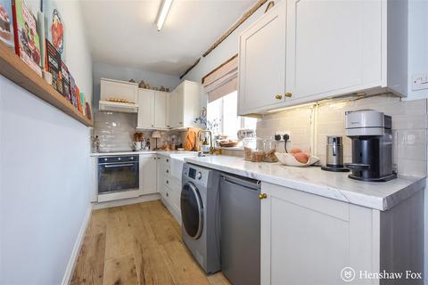 2 bedroom end of terrace house for sale, Dixons Lane, Broughton, Hampshire