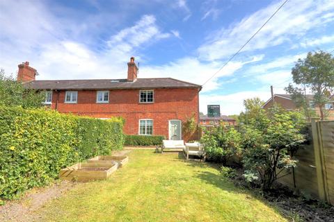 2 bedroom end of terrace house for sale, Dixons Lane, Broughton, Hampshire