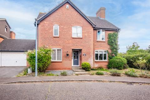 4 bedroom detached house for sale, Bristol Close, Rayleigh SS6