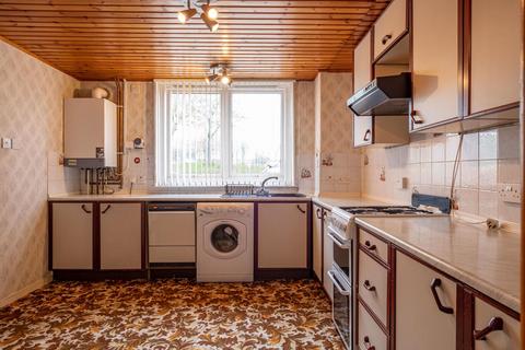 3 bedroom terraced house for sale, Cairngorm Drive, Aberdeen, AB12