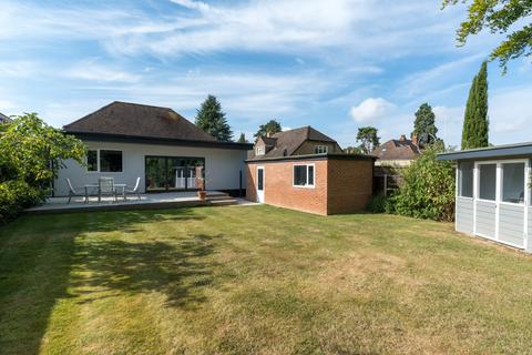 4 bedroom bungalow for sale, Acland Avenue, Colchester CO3