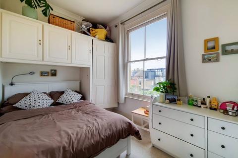 Flat C, 35 Alfred Road, London, W3 6LH