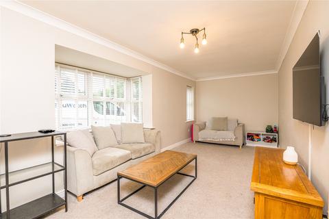 14 Milton Hall Close, Great Wakering, Southend-on-sea, SS3 0GN
