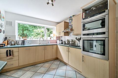 5 bedroom detached house for sale, Fox Close, Weybridge, KT13