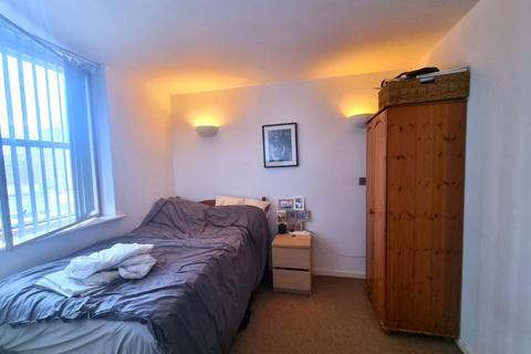 2 bedroom flat to rent, Capital Quarter, West Point, Wellington Street, Leeds