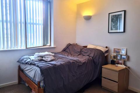 2 bedroom flat to rent, Capital Quarter, West Point, Wellington Street, Leeds