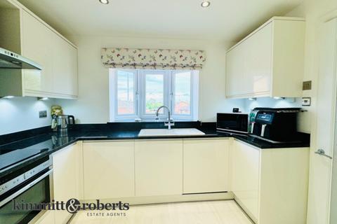 15 Carrock Close, Peterlee, SR8 1EE