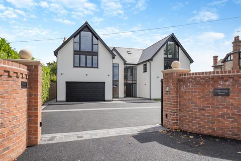 5 bedroom detached house for sale, Rossett, Wrexham