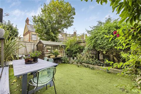 3 bedroom maisonette for sale, Mount Nod Road, London, SW16