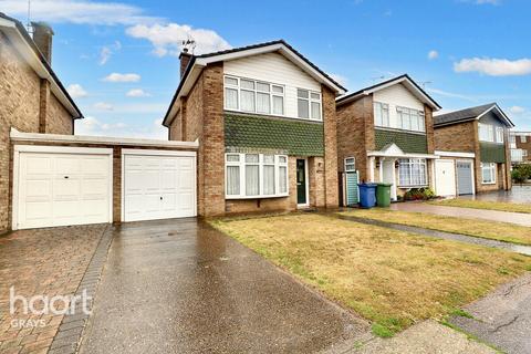 3 bedroom detached house for sale, The Sorrells, Stanford-le-Hope