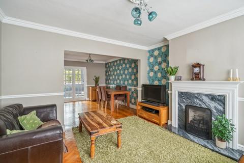 3 bedroom semi-detached house for sale, Clovelly Close, Ickenham, UB10