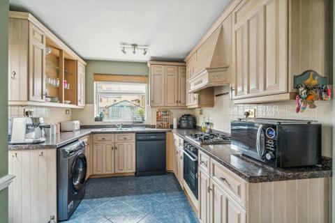 3 bedroom semi-detached house for sale, Clovelly Close, Ickenham, UB10