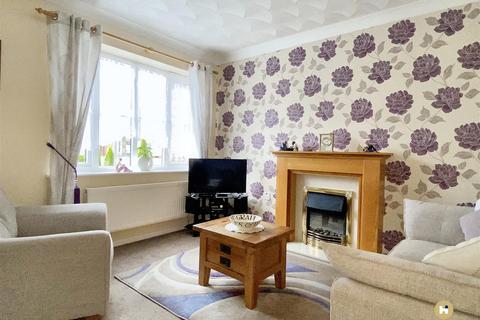 7 Birch Close, Havercroft, Wakefield, WF4 2QE