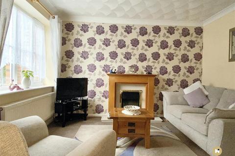 7 Birch Close, Havercroft, Wakefield, WF4 2QE