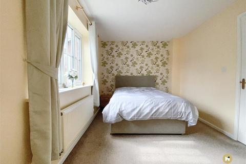 7 Birch Close, Havercroft, Wakefield, WF4 2QE