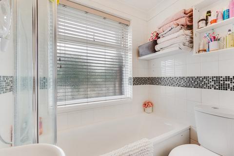 296 Burnt Oak Lane, Sidcup, DA15 8LN