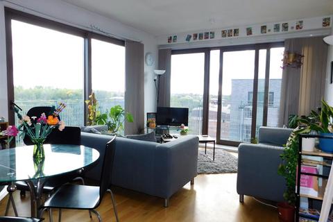 2 bedroom flat to rent, Apt 236 Advent1 Isaac Way2/3 AdventManchester