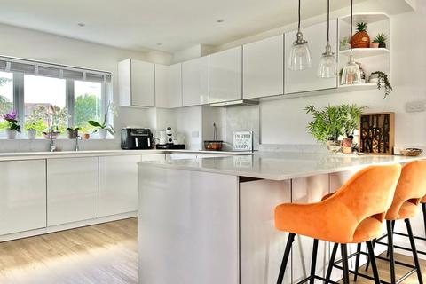 undefined, Cedar Drive, Everton, Lymington, Hampshire, SO41