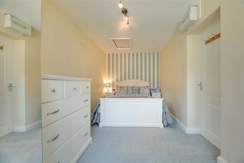 20 Camberwell Close, Gateshead, NE11 9TZ