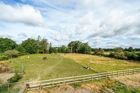 6 bedroom detached house for sale, Badsell Road, Tonbridge TN12