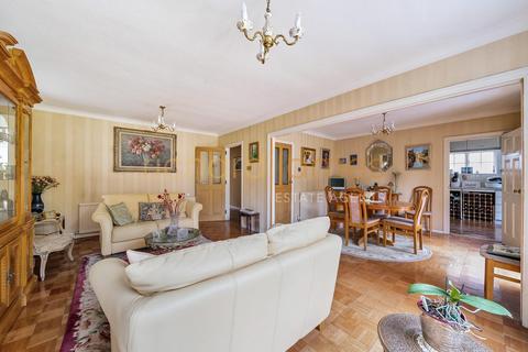 5 bedroom detached house for sale, Woodcroft Avenue, Mill Hill, London