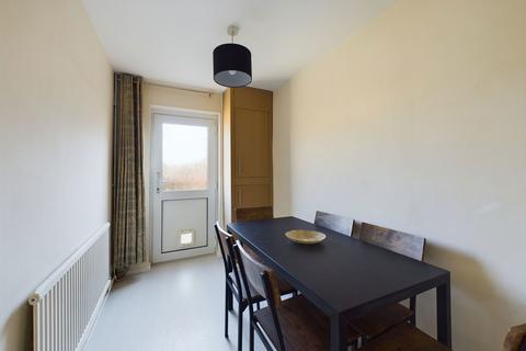 136 Austen Paths, Stevenage, SG2 0NW