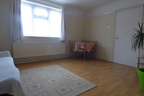 undefined, Luton LU3