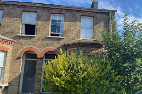 1 bedroom semi-detached house for sale, HANWELL W7