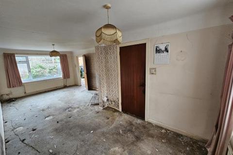 3 bedroom detached house for sale, GWERNYMYNYDD, MOLD CH7