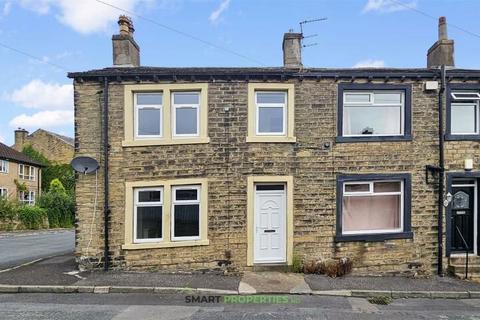 4 bedroom terraced house for sale, Wren Street, Huddersfield, West Yorkshire, HD1 4TT