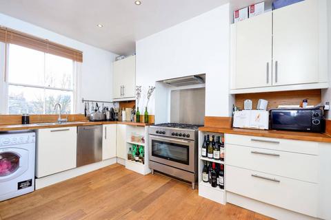 2 bedroom flat to rent, City Road, Angel, London, EC1V